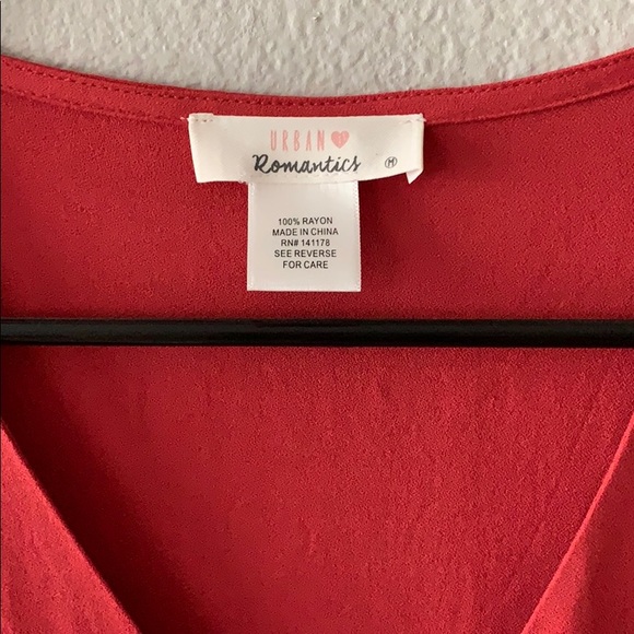 Urban romantics top - Picture 2 of 2